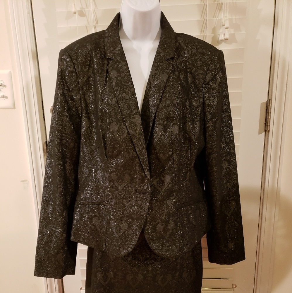 Worthington 3 piece pant and skirt outfit